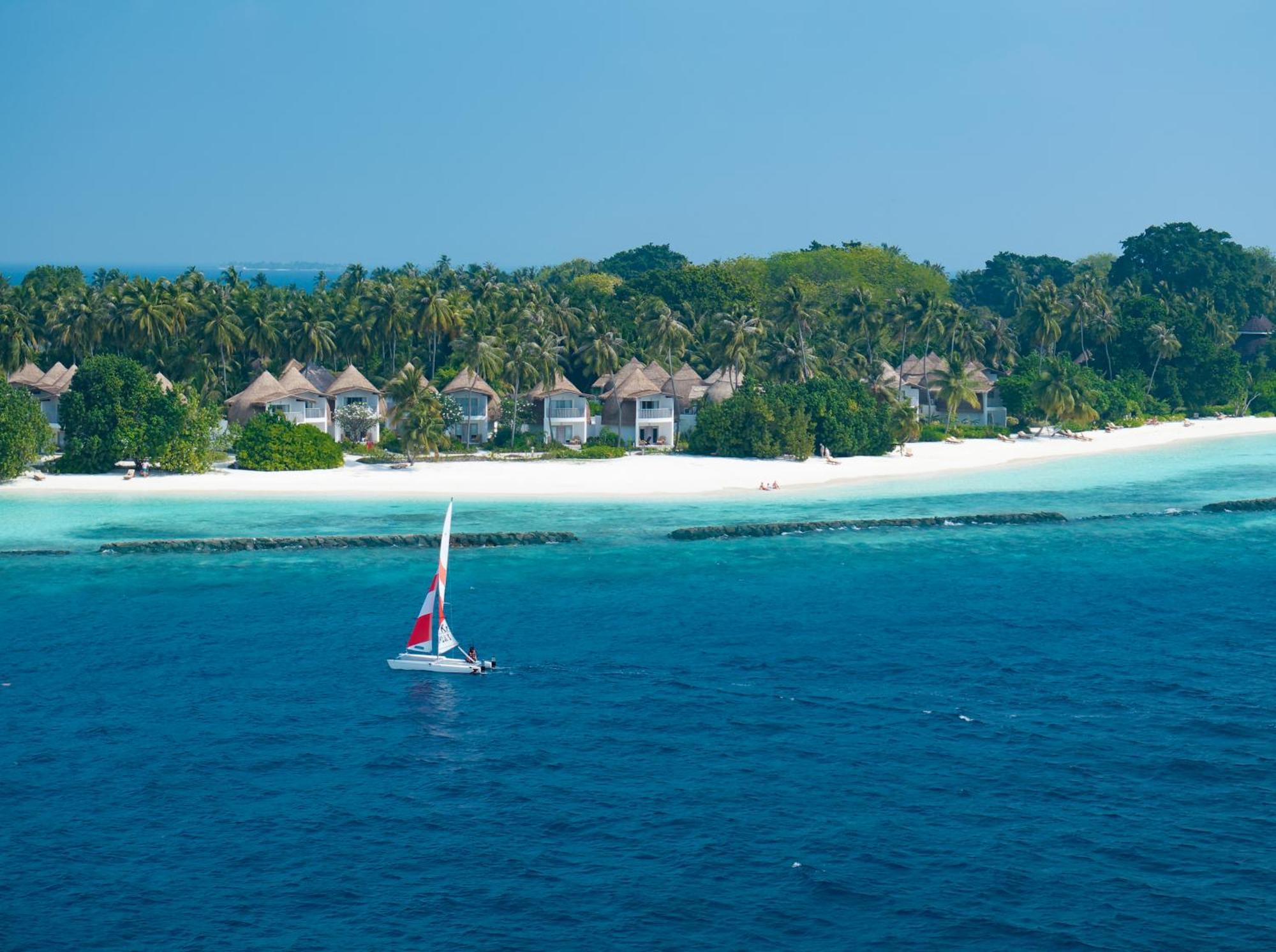 Bandos Maldives - One Way Transfer Free For Stays From 1St May Till 30Th Sept 2025 For Bookings From 16 Apr 2025 Bandos Island Exterior foto